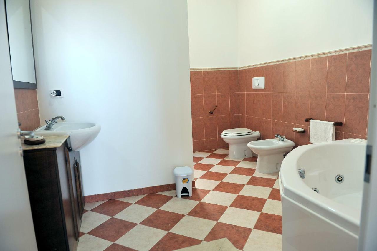 B&B Rosy Паола Экстерьер фото
